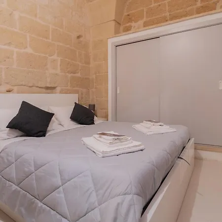 Dimora Barocca Apartment Irene Lecce Buitenkant foto